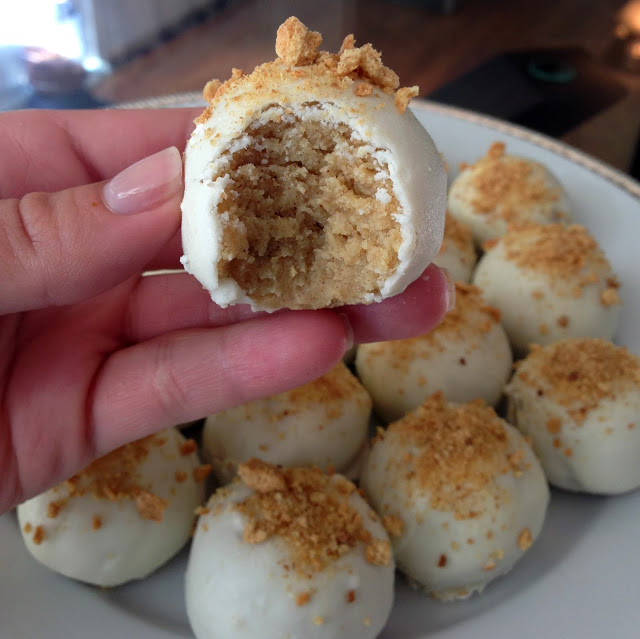 pumpkin cheese cake ball