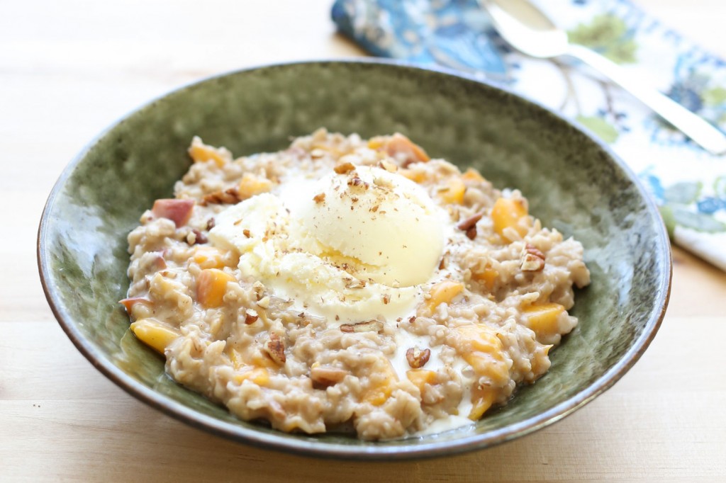 peaches-and-cream-oatmeal-with-ice-cream-5